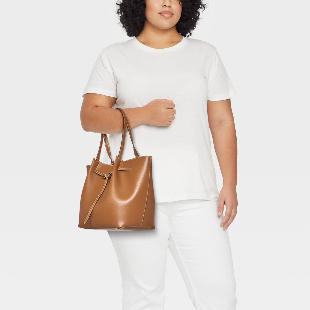 Aunstuff Classic Buckle Accent Tote Bag